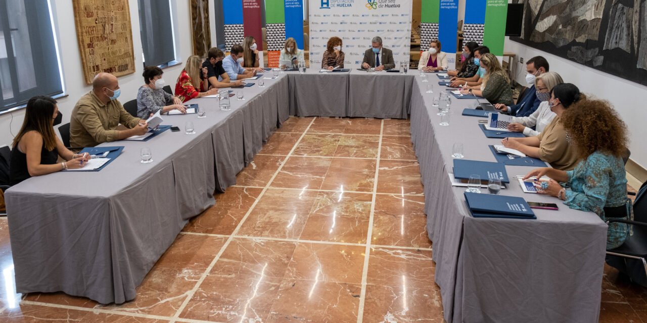 Diputación y Gobierno de España se alían contra la despoblación en la Cuenca Minera, la Sierra y el Andévalo