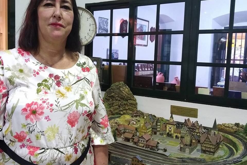 La nervense Rosa María Fernández protagonizará el Día de las Escritoras en Huelva