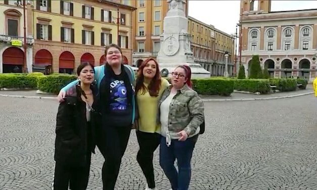 Alumnos del IES Cuenca Minera y del Vázquez Díaz optan a las becas HEBE Mobility para hacer prácticas en Europa