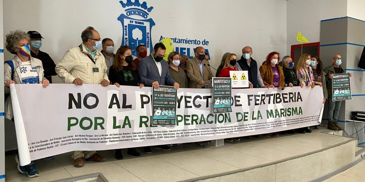 Más de 100 colectivos protestarán de nuevo contra los fosfoyesos en Huelva