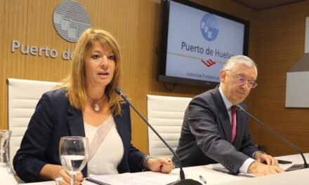El Puerto de Huelva celebra un nuevo hito para culminar la remodelación del Muelle de Levante