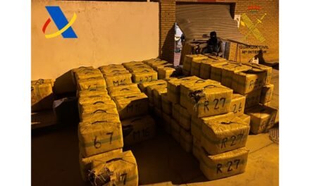 Intervienen 3.600 kilos de hachís ocultos en un garaje en Ayamonte