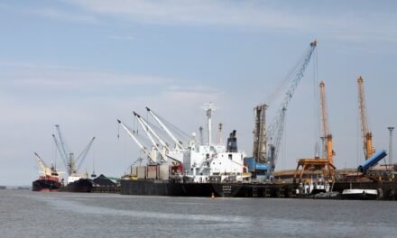 El Puerto de Huelva mueve 2,9 millones de toneladas de tráfico portuario en noviembre