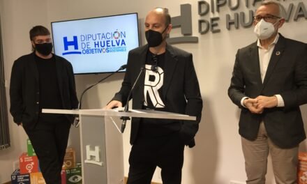 Javier Map y ‘Mupi’ ganan las becas en honor al nervense Vázquez Díaz que concede Diputación