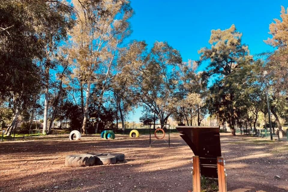 Riotinto hace un llamamiento al «civismo» para evitar excrementos en el Parque Canino