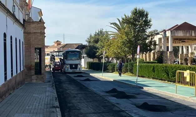Gibraleón invierte 250.000 euros en un plan de asfaltado de calles