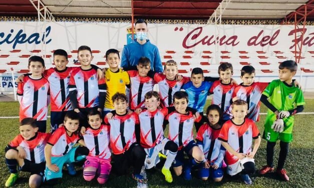 Los benjamines del Riotinto ya cuentan con nuevas equipaciones