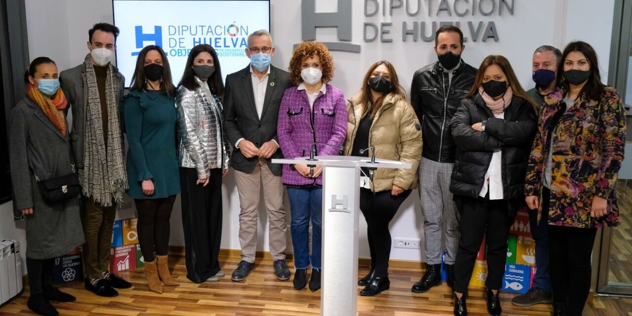 La moda flamenca hecha en Huelva vuelve a Simof de la mano de Diputación