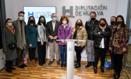 La moda flamenca hecha en Huelva vuelve a Simof de la mano de Diputación