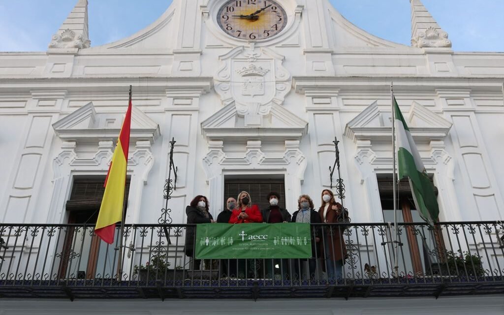 Cartaya se ilumina de verde contra el cáncer