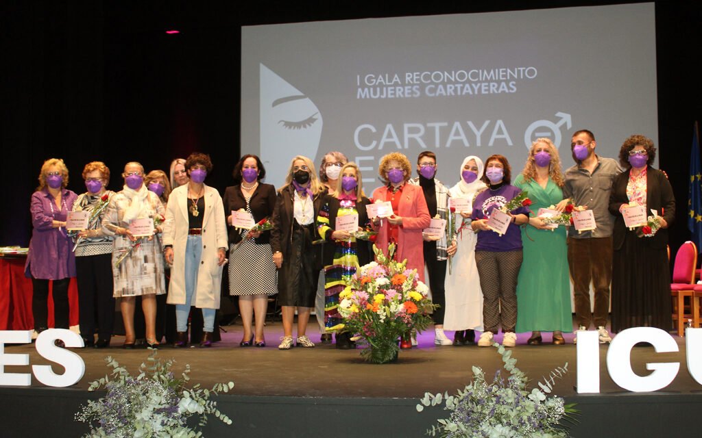 Cartaya homenajea a mujeres y colectivos comprometidos con la Igualdad