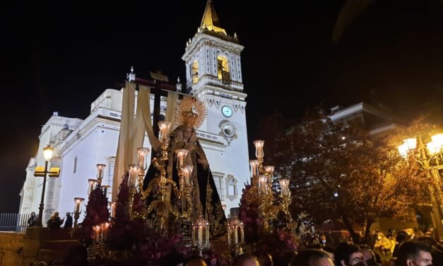 Semana Santa: La Junta pide mascarillas en las aglomeraciones y realizar test de antígenos a los costaleros