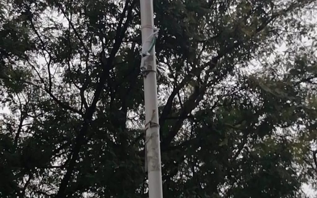 Roban por segunda vez la bandera autonómica de la Avenida de Andalucía