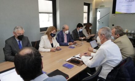 Apuesta por aunar esfuerzos entre el Puerto y HuelvaPort para potenciar la competitividad