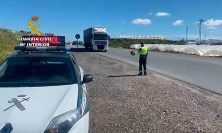 Cinco investigados en Huelva por manipular tacógrafos en los camiones