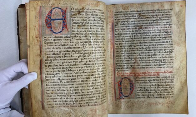 Finaliza la restauración del libro de actas de Zalamea de 1535
