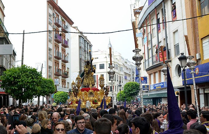 Consejo de Hermandades y Caja Rural se unen para realzar la Semana Santa de Huelva