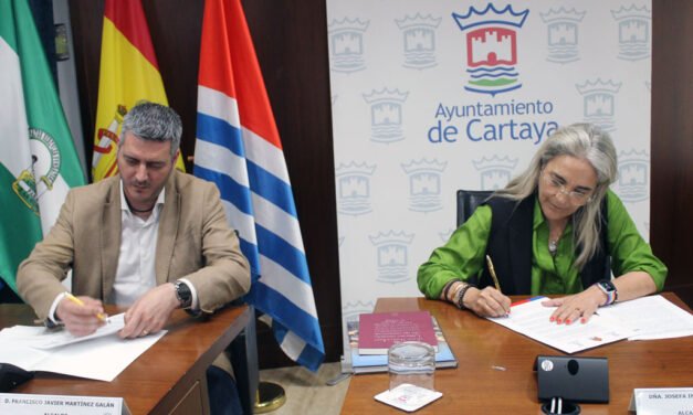 Cartaya y Fuentes de Andalucía firman un acuerdo de colaboración cultural en el marco del ‘Año Florindo’