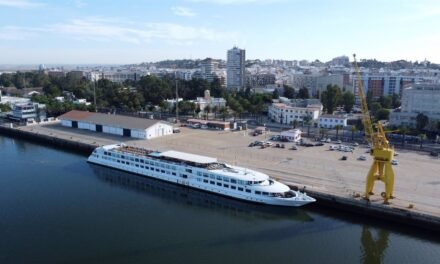 El Muelle de Levante recibe el lunes al crucero La Belle de Cadix