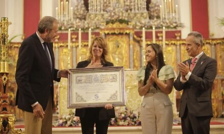 El Puerto de Huelva es nombrado hermano honorario de la Hermandad del Rocío de Huelva