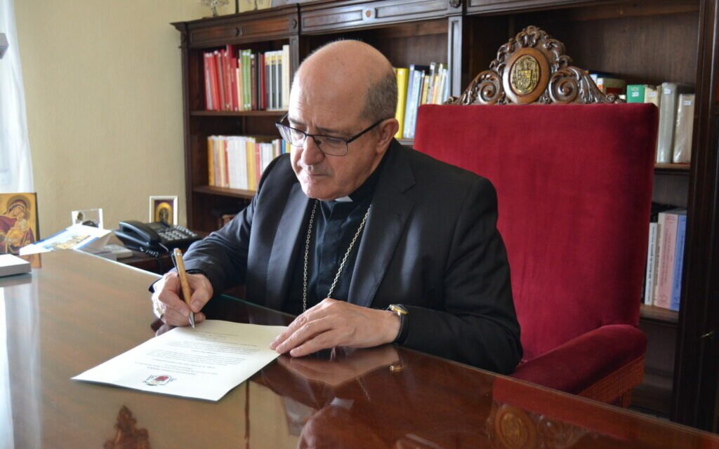 José María Guzmán seguirá siendo el párroco de Riotinto y Pawel Kaim capellán del hospital
