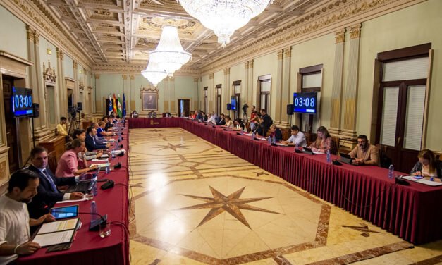El Ayuntamiento aprueba un Presupuesto que “aborda los retos que reclama Huelva”