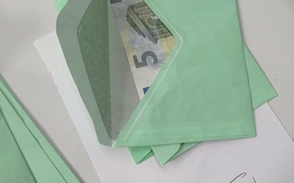 El ‘enigmático’ billete falso de 5€ en un voto en Cartaya