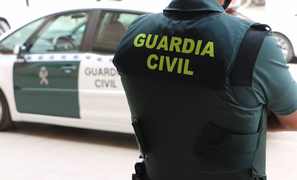 Agentes de hasta ocho localidades prestan servicio en Punta Umbría ante la falta de guardias civiles
