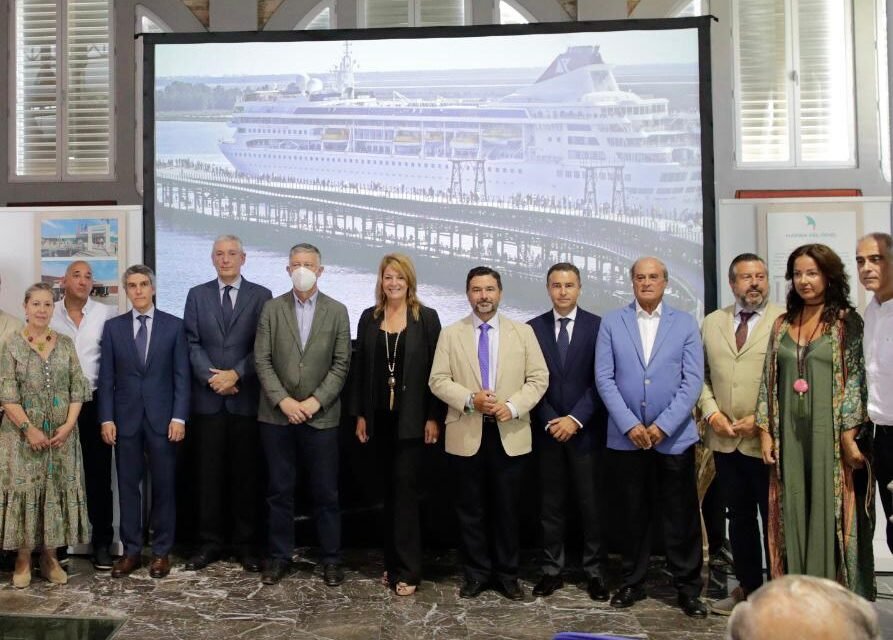El nuevo Muelle de Levante del Puerto “cambiará la imagen de Huelva en el mundo”