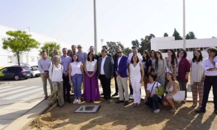 La UHU pone la primera piedra de su futura residencia de estudiantes