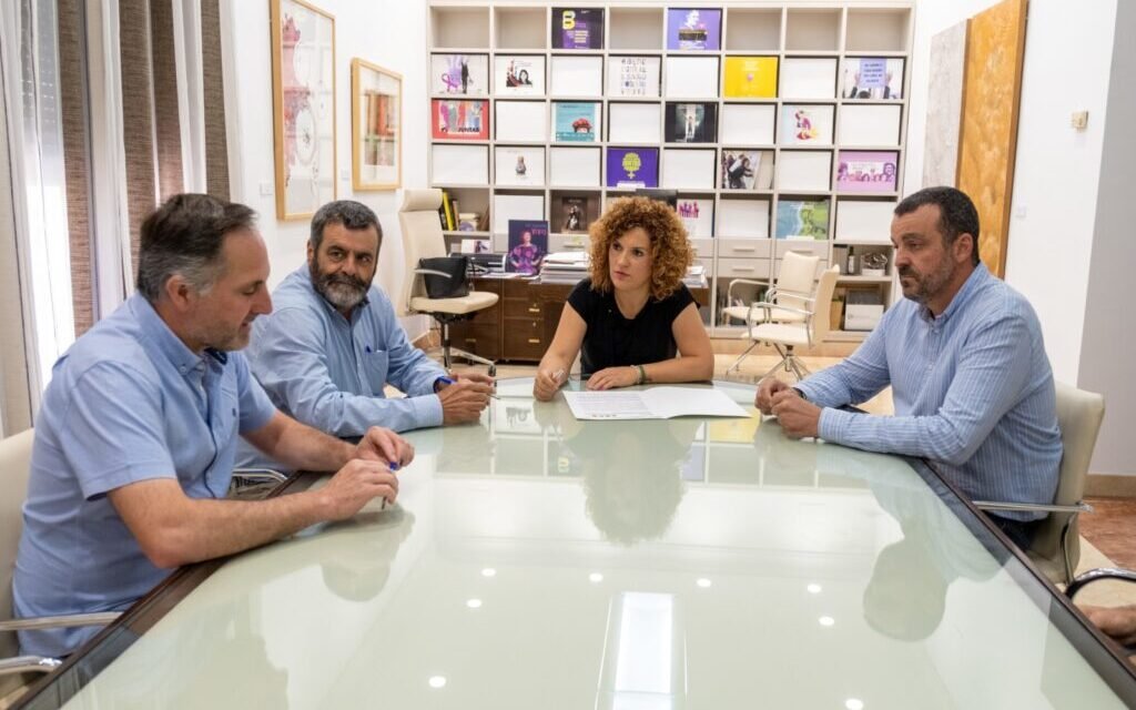 Diputación firma un convenio con El Campillo y Zalamea para la prevención de incendios