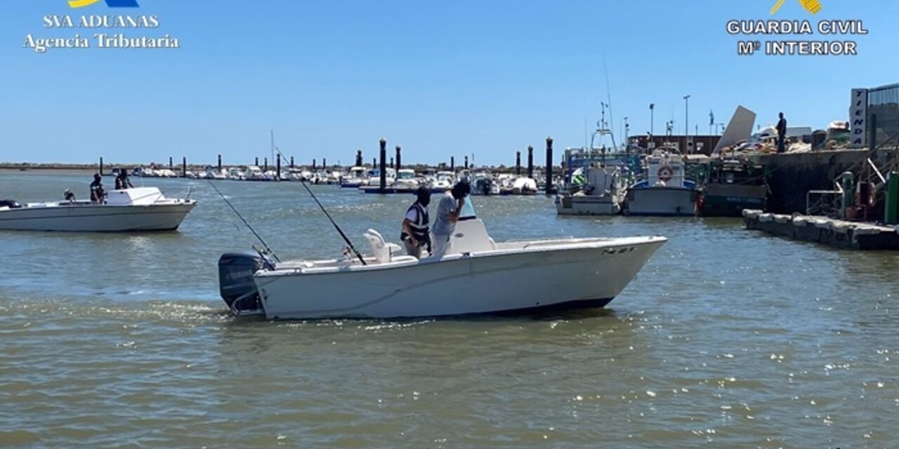 Hallan dos toneladas de hachís ocultas en dobles fondos de embarcaciones recreativas en Isla Cristina