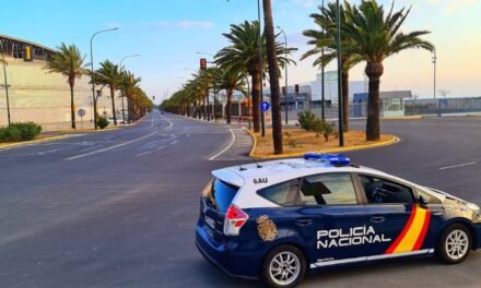 Detienen a un agente de seguros en Huelva que estafó a una docena de clientes