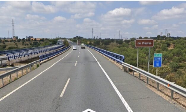 Fallecen dos personas tras caer por un puente en un accidente en Cartaya