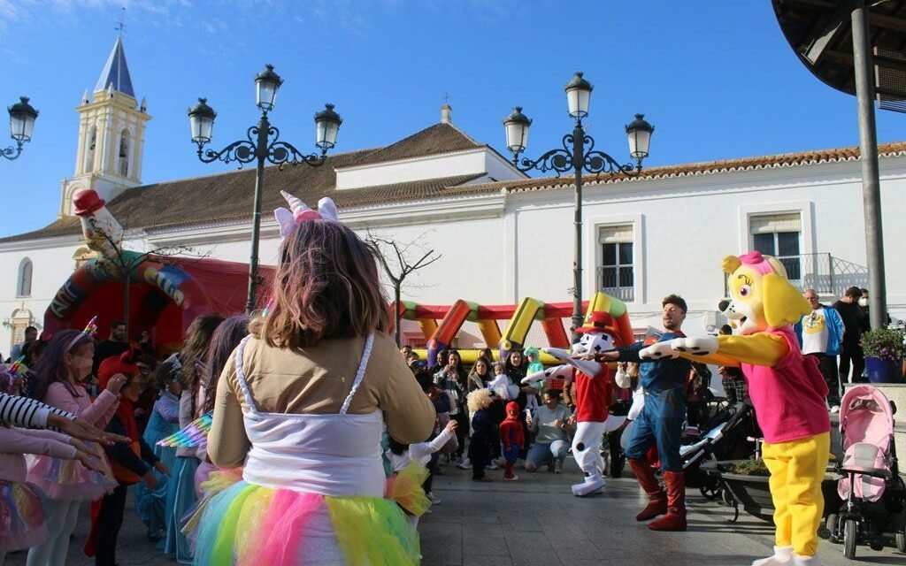 Cartaya pone en marcha una guardería infantil con espectáculos durante toda la feria