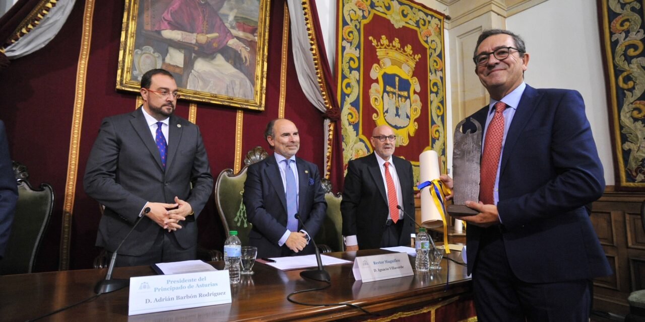 El investigador onubense Ignacio Aguaded recibe en Asturias el Premio Iberoamericano de Comunicación