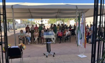 Seis personas mayores de 96 años reciben un homenaje en El Campillo