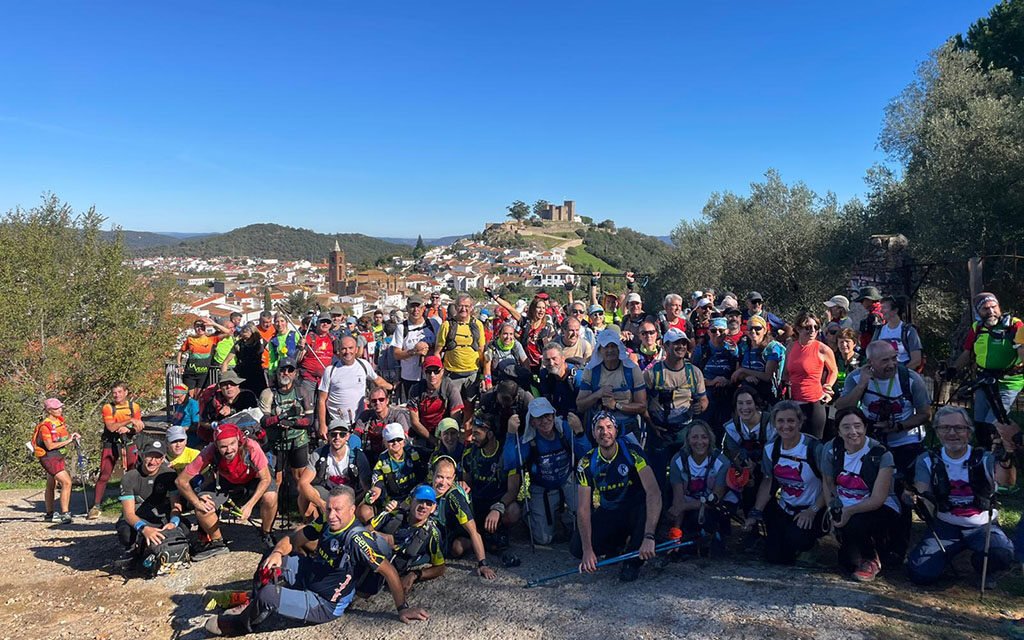 Más de 170 montañeros se dan cita en la XIX Travesía de Resistencia Ruta del Jabugo