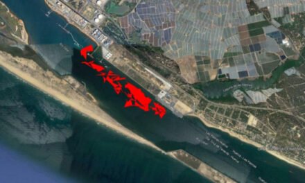 Capitanía Marítima dirige un simulacro de emergencia por contaminación de fuel-oil en Huelva