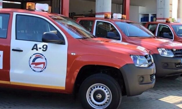 <strong>Un fallecido y dos mujeres heridas tras la colisión frontal de dos turismos en Aracena</strong>