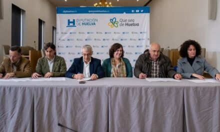 <strong>El ADR Cuenca Minera suscribe el convenio con Diputación para poner en marcha las becas HEBE</strong>