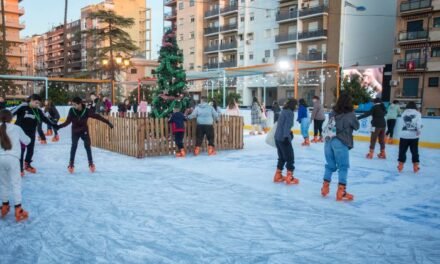 <strong>La pista de hielo de Isla Chica continuará abierta hasta el 28 de enero</strong>