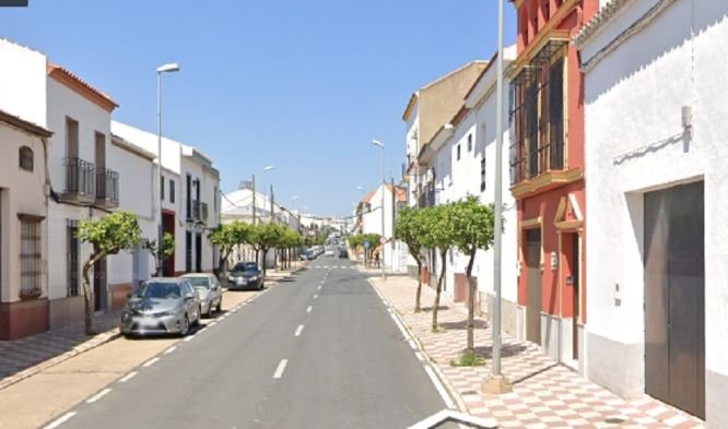 <strong>Cinco jóvenes heridos en un accidente en Bollullos Par del Condado</strong>