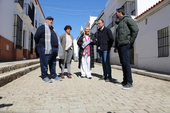 <strong>Finalizan las obras de la calle Otero de Cartaya</strong>