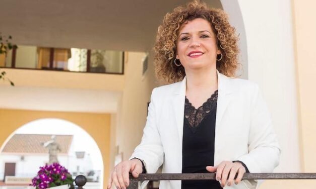 <strong>María Eugenia Limón volverá a presentarse a la alcaldía de San Bartolomé</strong>