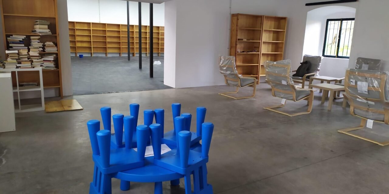 <strong>Aroche prevé inaugurar su biblioteca municipal antes de mayo</strong>