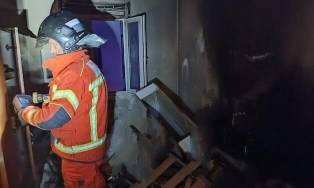 <strong>Atendido un bebé de un año tras un incendio en Bonares</strong>