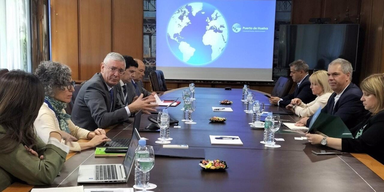 <strong>Los puertos de Lisboa y Setubál se interesan por los proyectos energéticos de Huelva</strong>