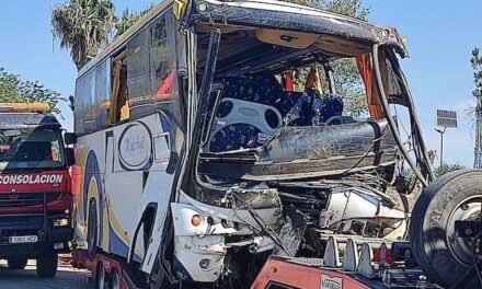 <strong>Se eleva a 39 las personas heridas en el vuelco del autobús de Almonte</strong>