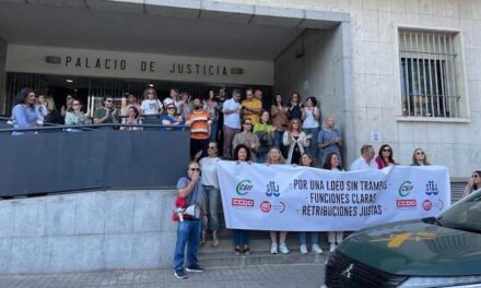 <strong>Funcionarios de Justicia vuelven a concentrarse en el Palacio de Justicia</strong>